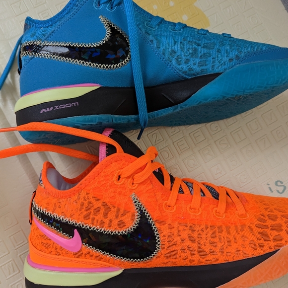 Lebron NXXT multi color xdr EP men US 9.5 - Picture 3 of 7